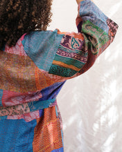 Ladda upp bild till galleriet Lång jacka i siden