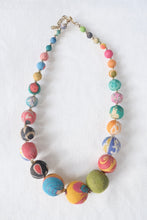 Ladda upp bild till galleriet Halsband Recycle