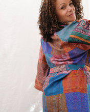 Ladda upp bild till galleriet Lång jacka i siden