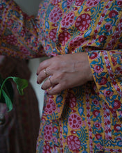 Ladda upp bild till galleriet Morgonrock Beata