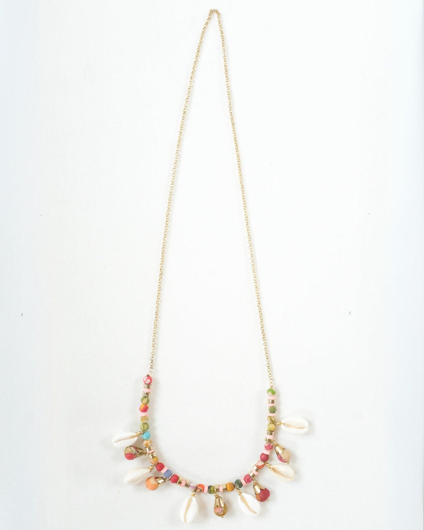 Halsband Recycle Snäckor
