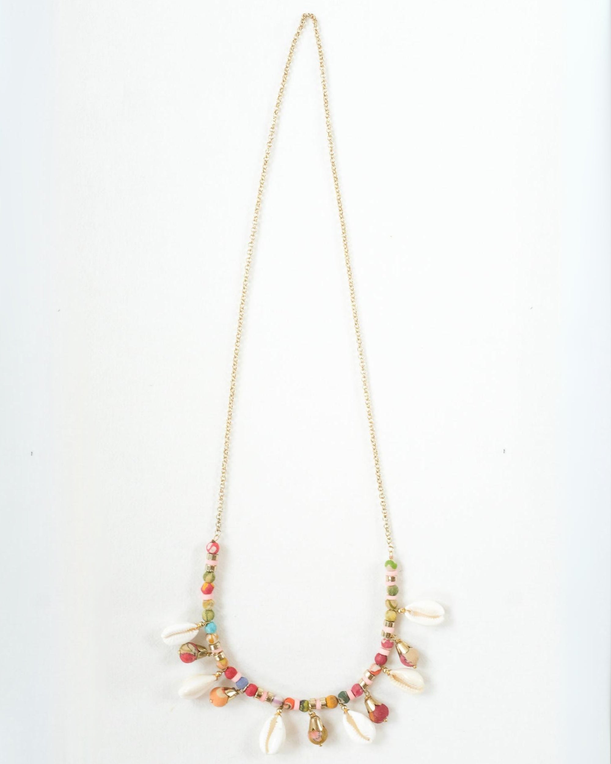 Halsband Recycle Snäckor
