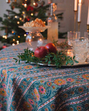 Ladda upp bild till galleriet Bordsduk Vrinda
