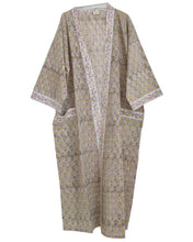 Ladda upp bild till galleriet Morgonrock Anjali
