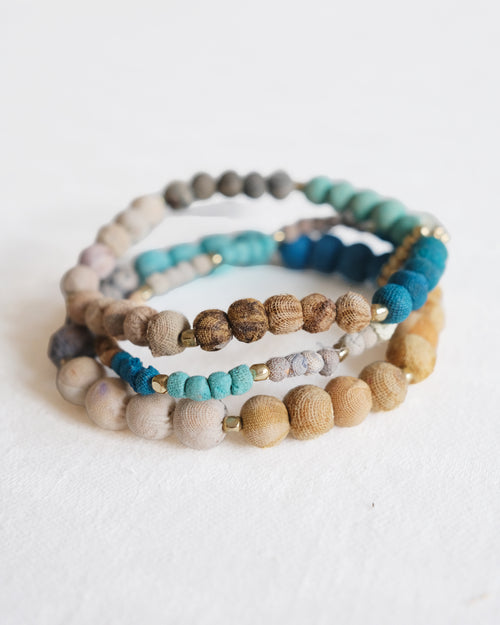 Ladda bild 1 i i galleriläge. Armband Recycle
